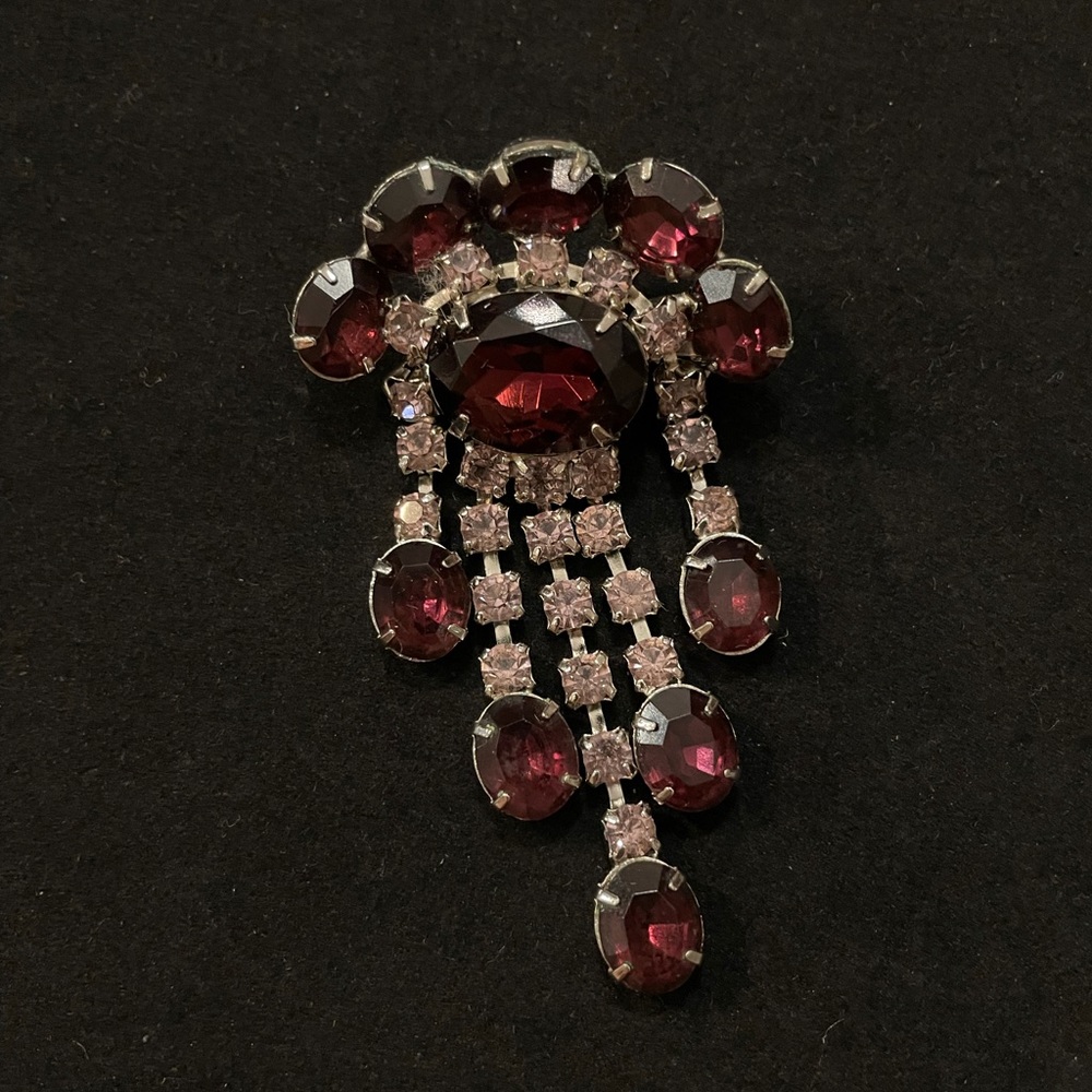 vintage Art Deco Chandelier Brooch, Rhinestone signed LaRel